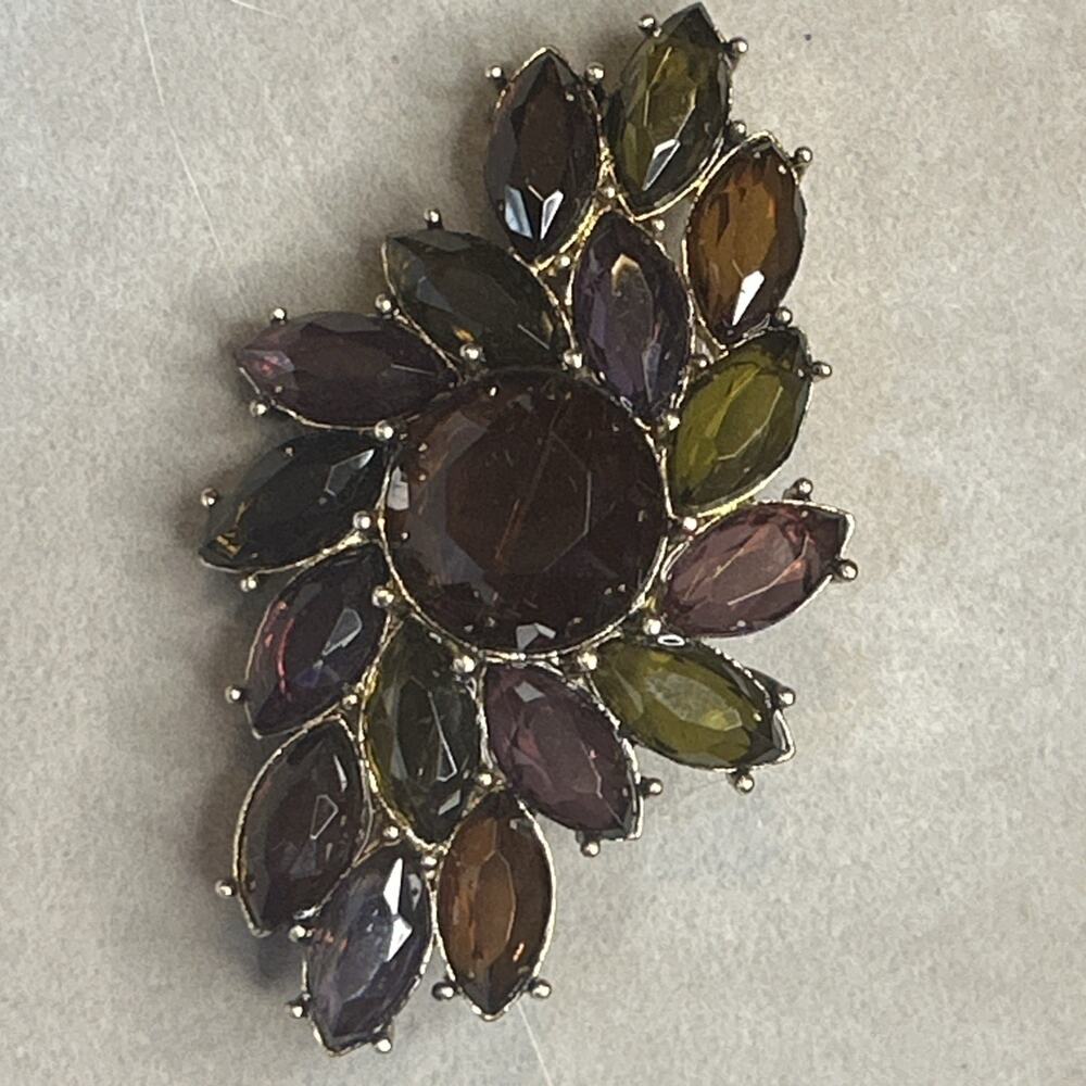 Monet Vintage Marquise Open‑Back Brooch Gold Tone Signed 5.75cm x 3.75cm